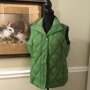 Lands End, Green Puffer Vest, Size Medium, snap front closure. Very Good Cond